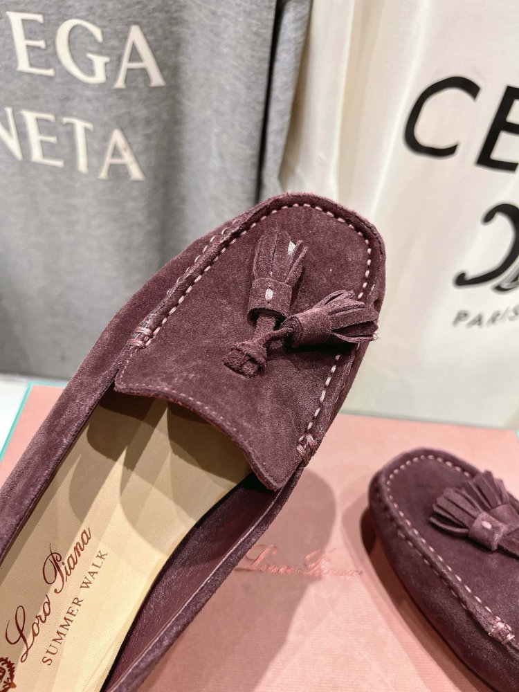 Лоферы жіночі фото 7