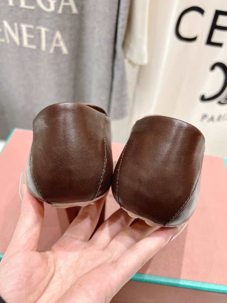 Лоферы жіночі фото 7