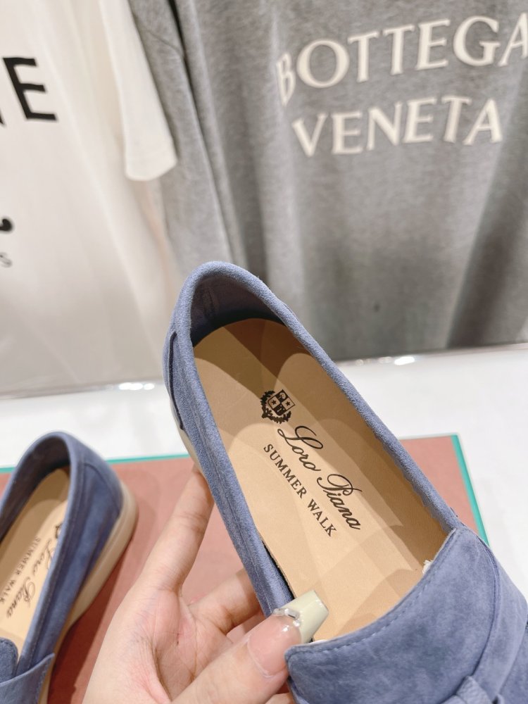 Лоферы женские фото 7