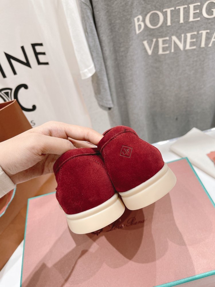 Лоферы жіночі фото 7