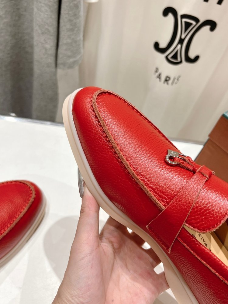 Лоферы жіночі фото 7