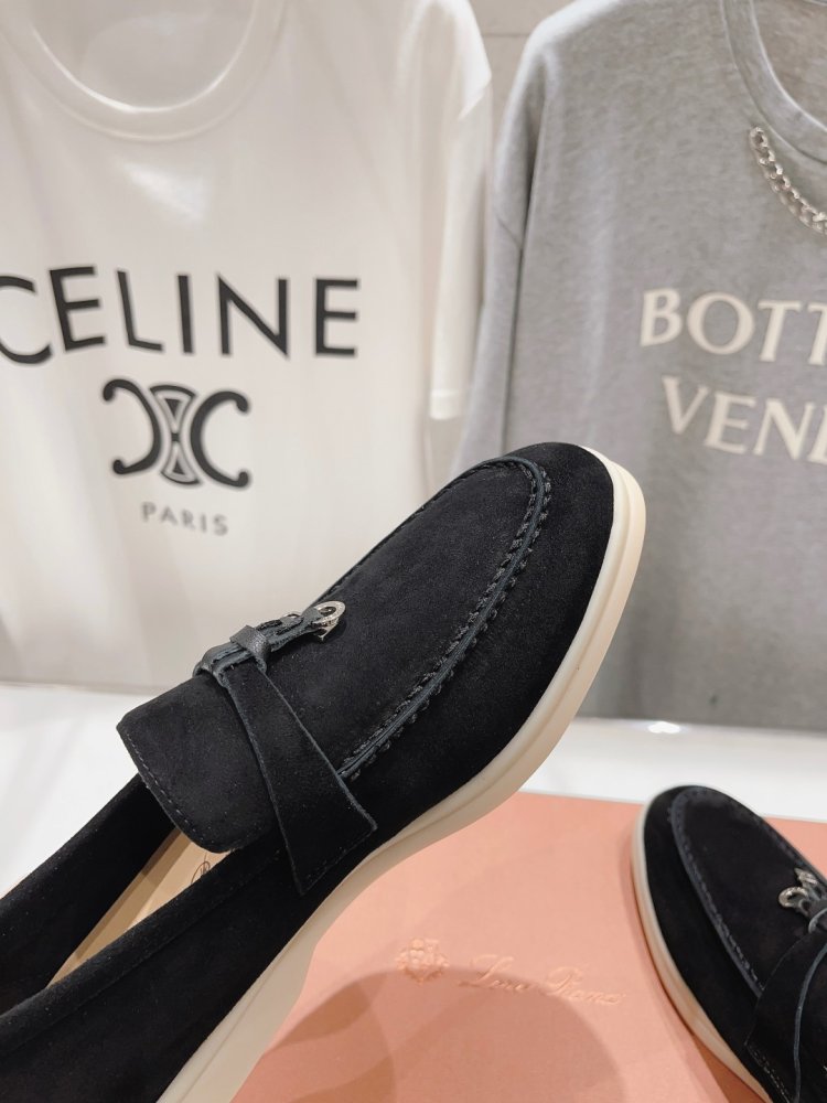 Лоферы женские фото 7