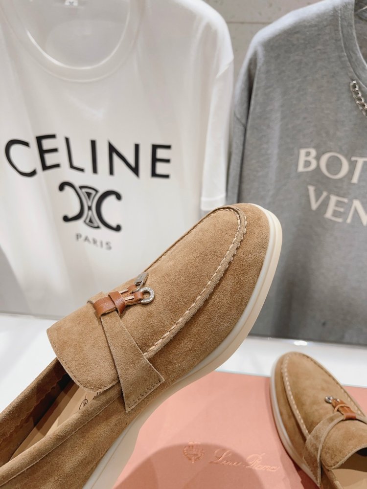 Лоферы женские фото 7