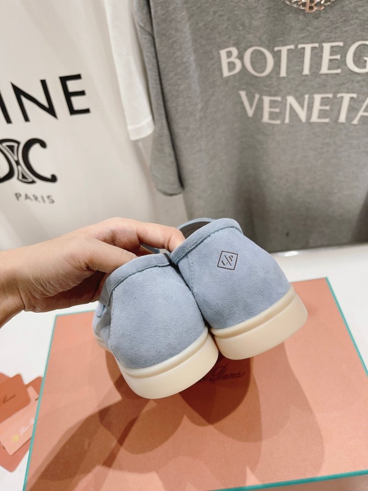 Лоферы женские фото 7