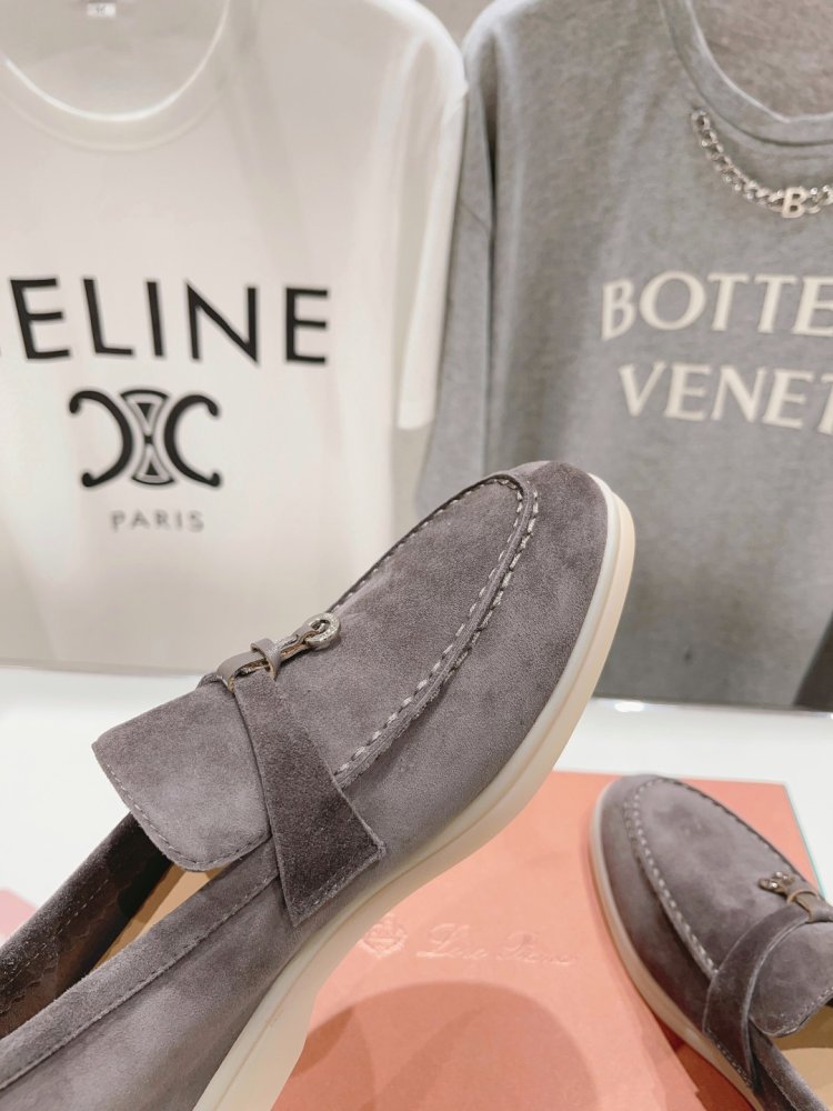 Лоферы женские фото 7