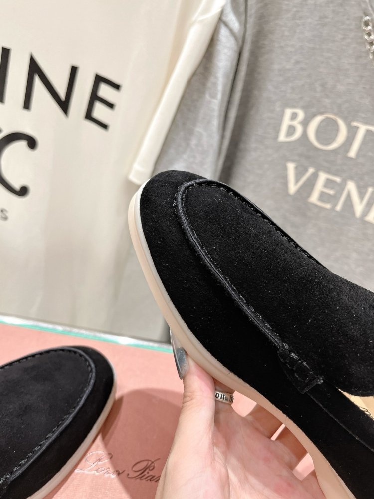 Лоферы женские фото 7