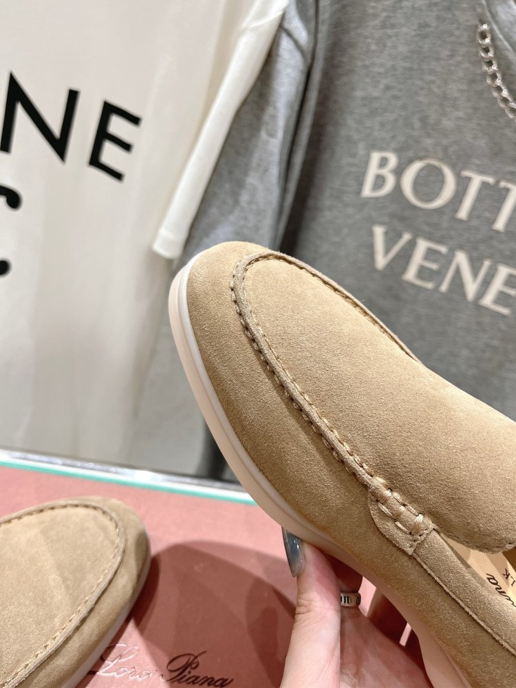 Лоферы женские фото 7