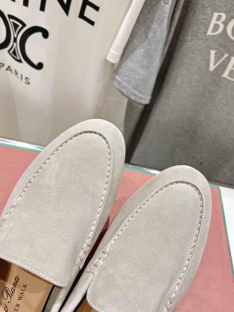 Лоферы женские фото 7