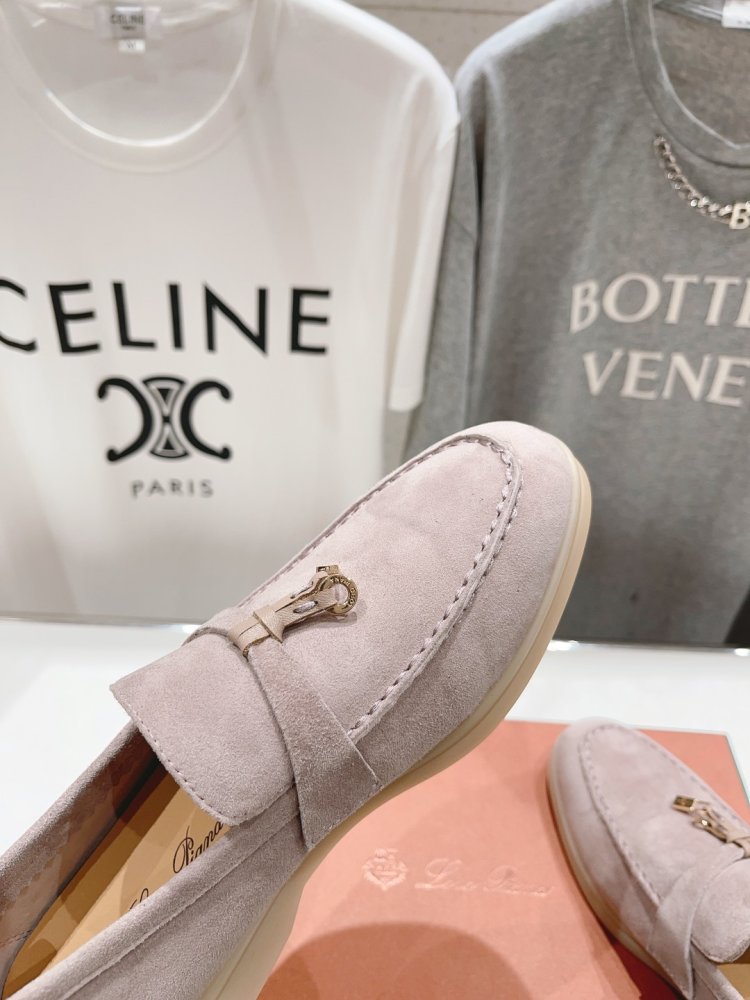 Лоферы женские фото 7