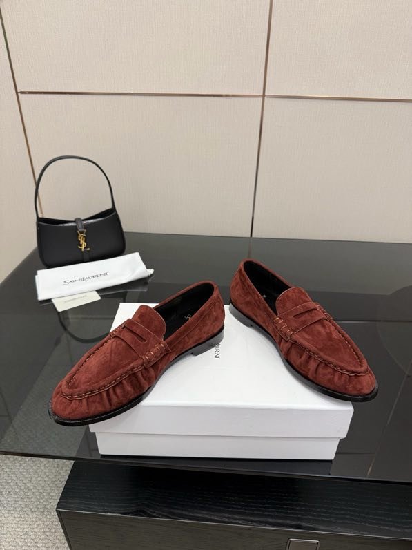 Лоферы женские фото 7