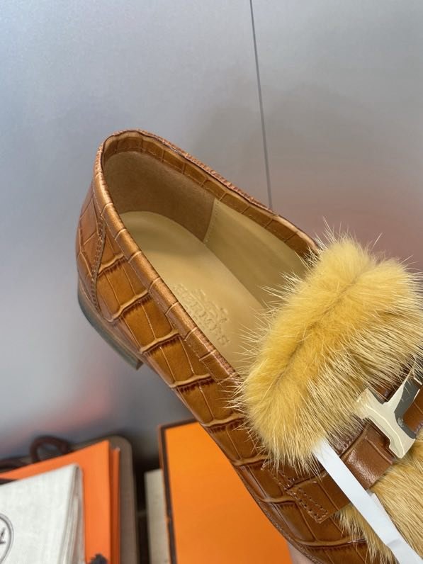 Лоферы женские фото 7