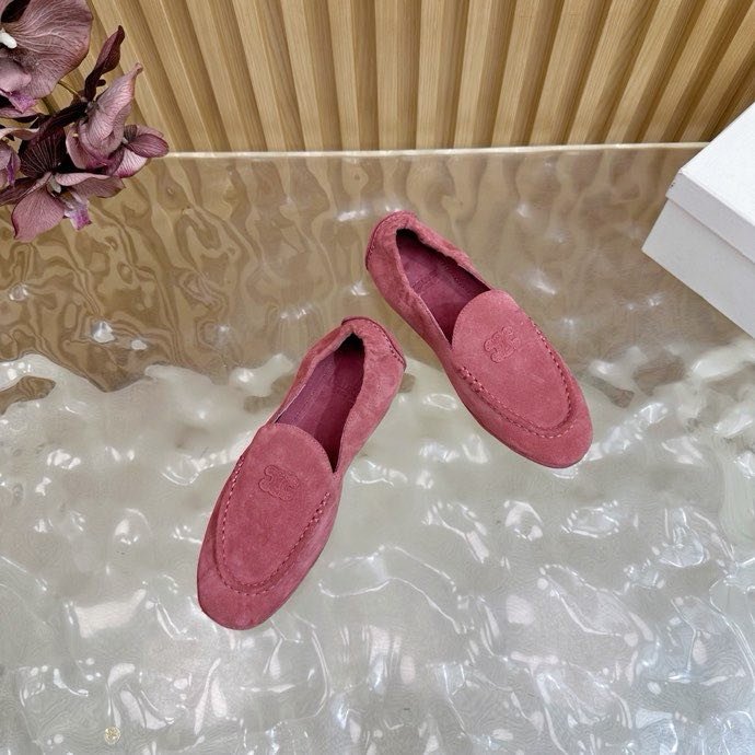 Лоферы женские фото 7