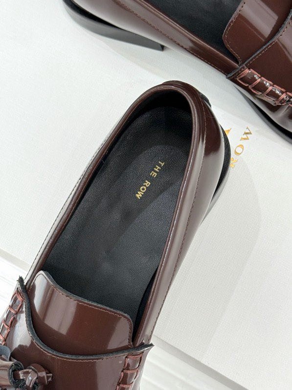 Лоферы женские фото 7