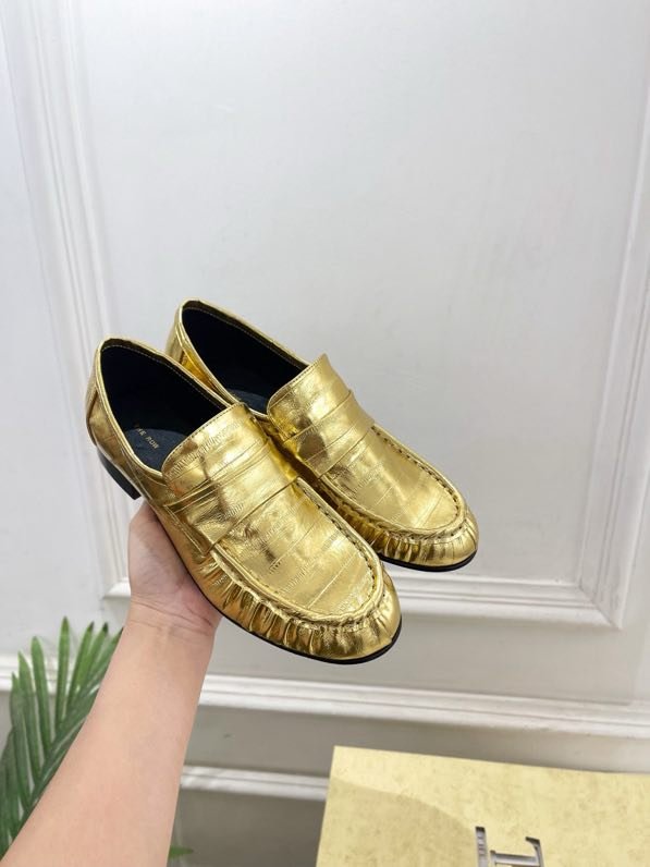 Лоферы женские фото 7