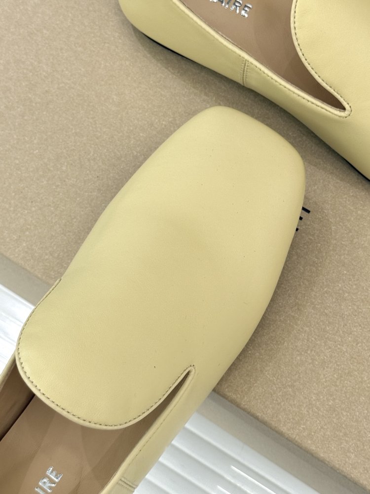 Лоферы жіночі фото 7