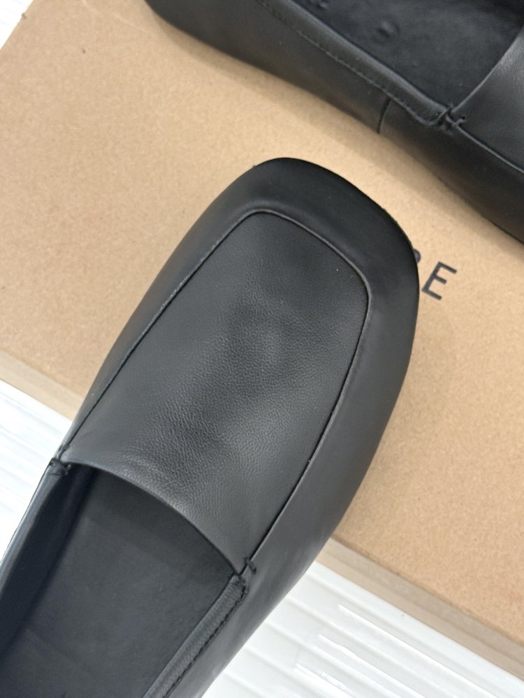 Лоферы жіночі фото 7