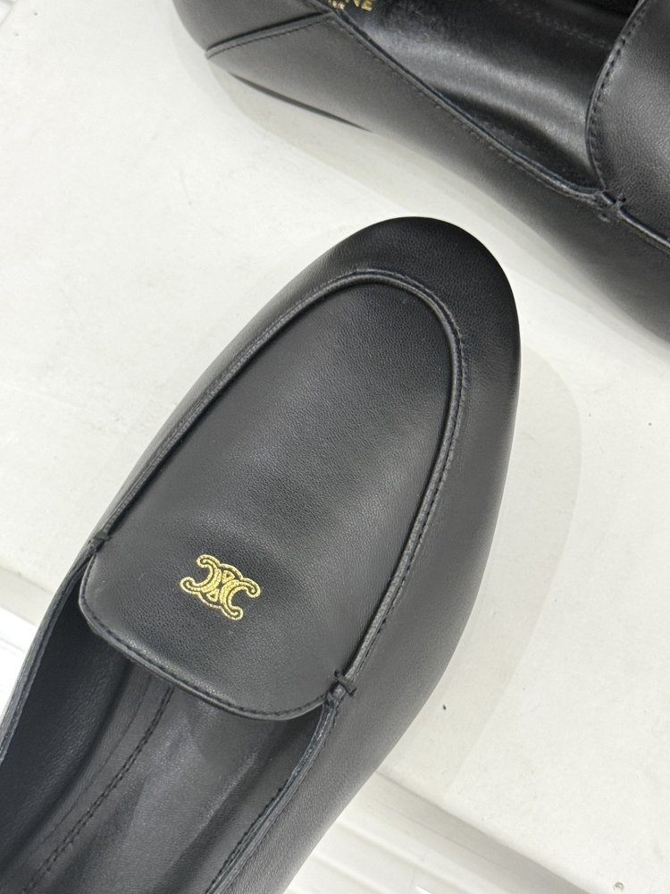 Лоферы женские фото 7