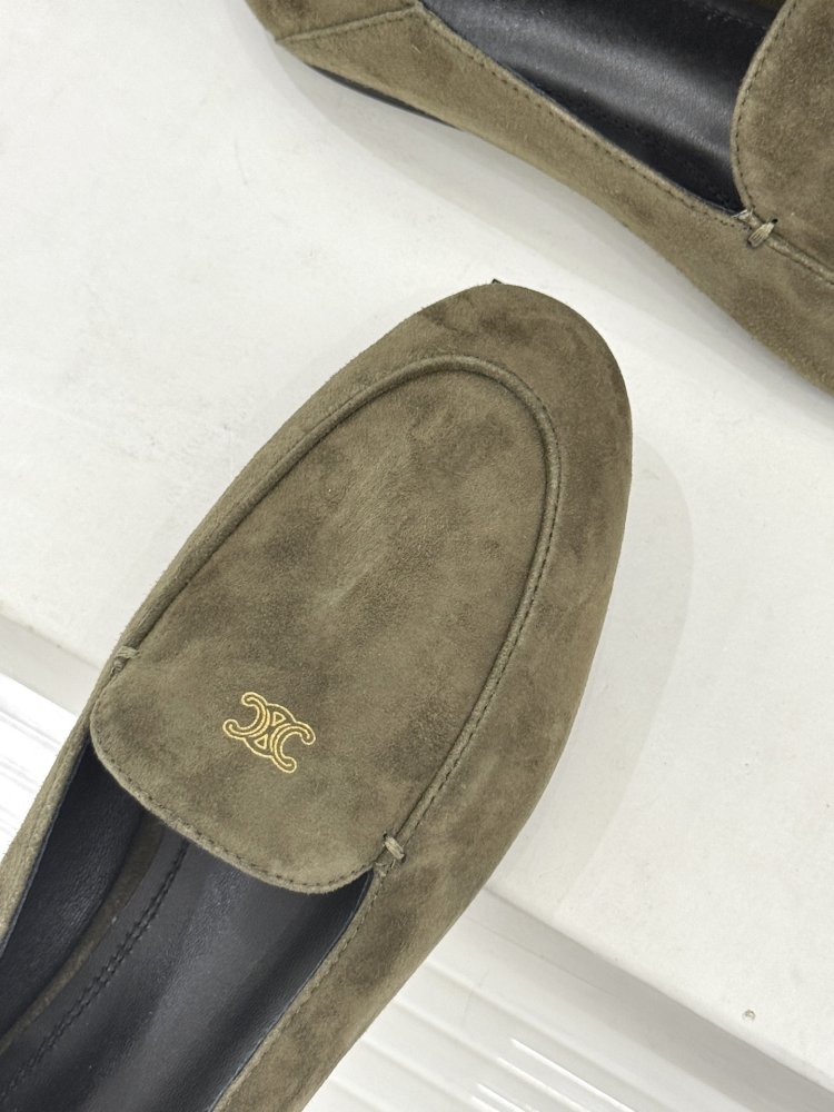 Лоферы женские фото 7