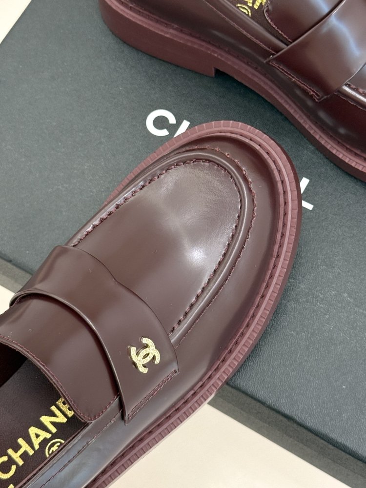 Лоферы жіночі фото 7