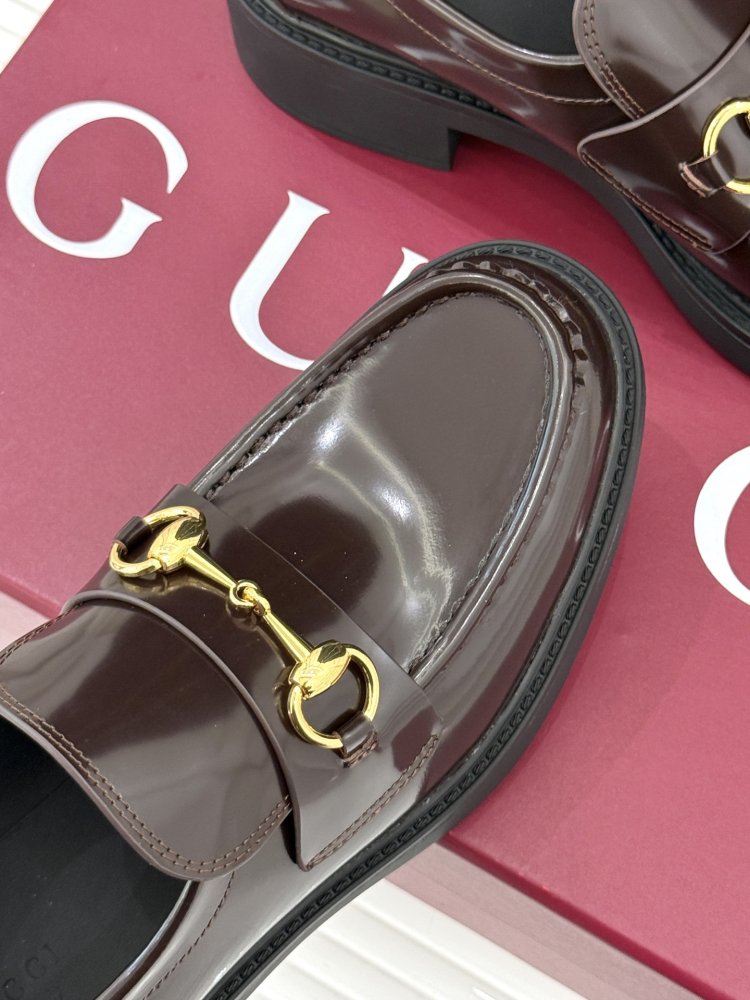 Лоферы женские фото 7