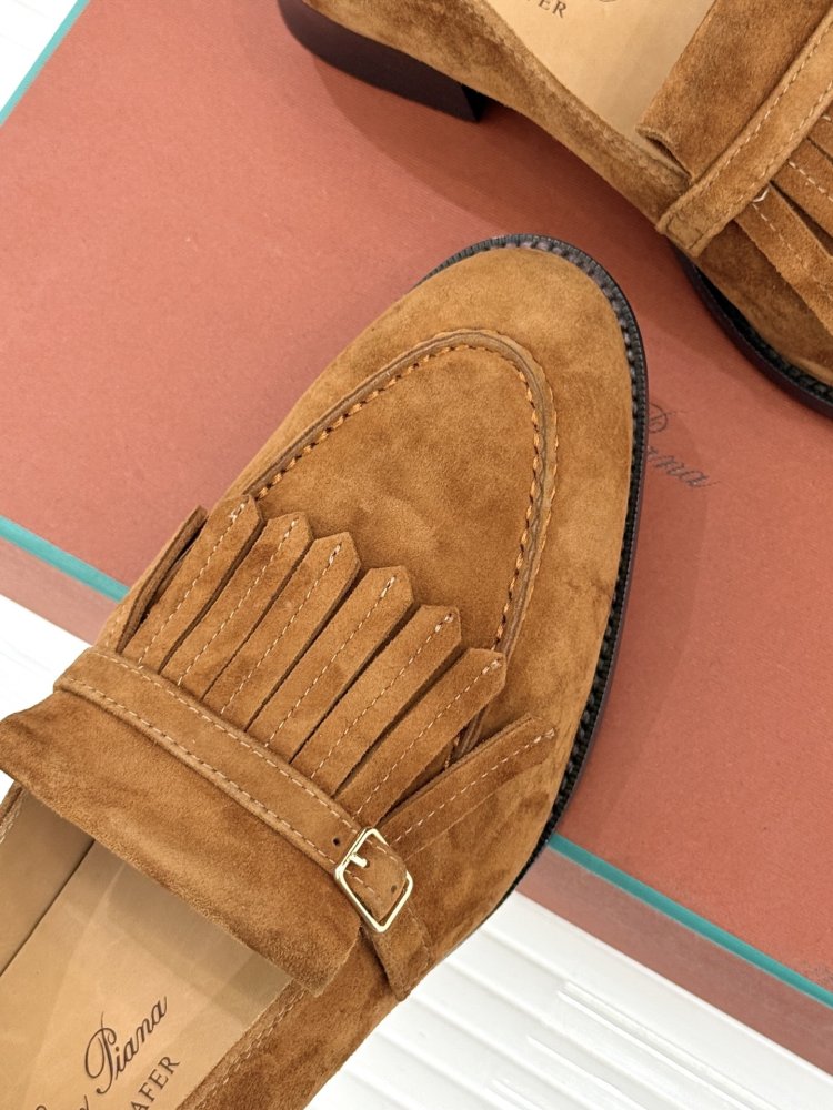 Лоферы женские фото 7