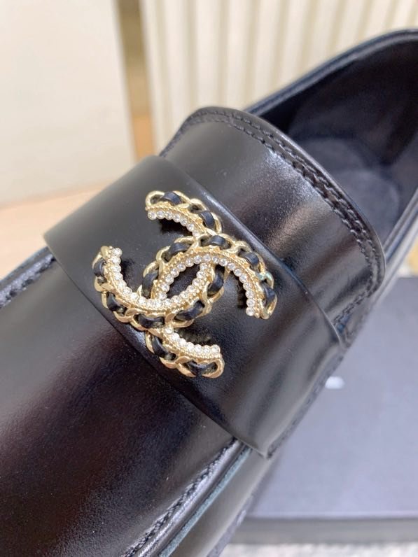 Лоферы женские фото 8