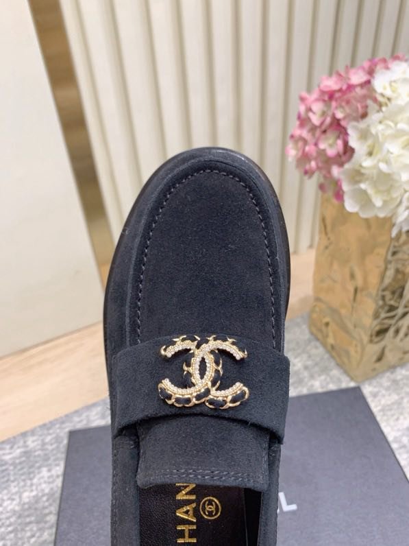 Лоферы женские фото 8