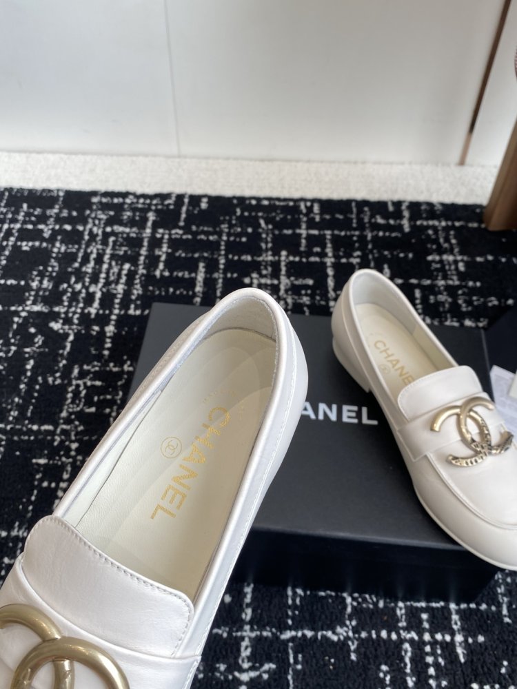 Лоферы женские фото 8