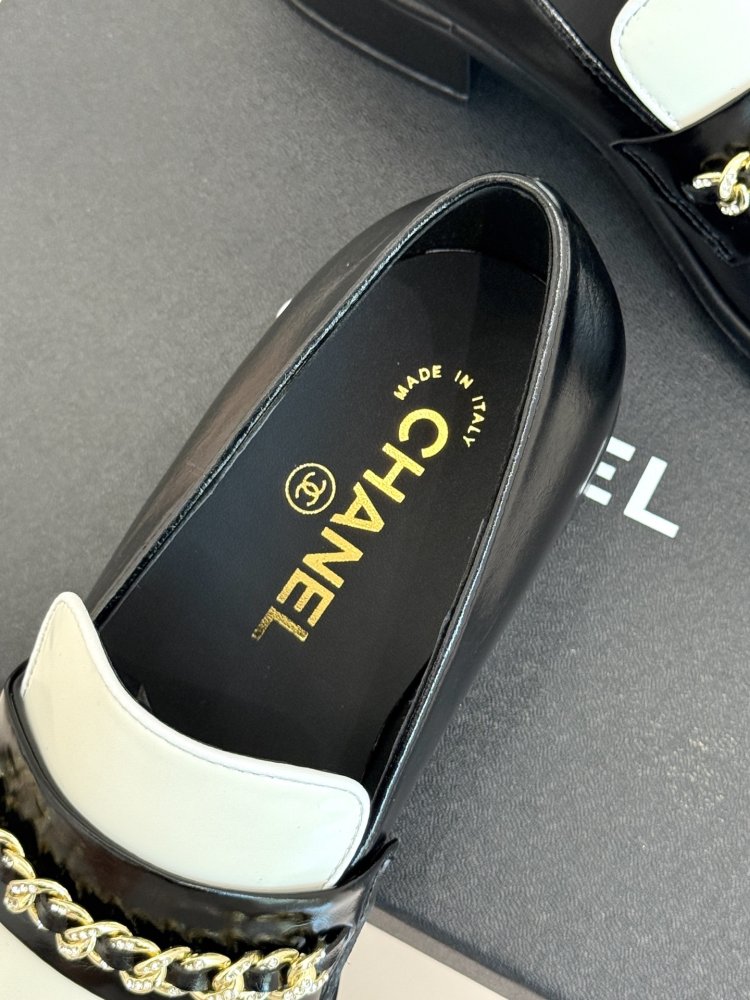 Лоферы женские фото 8