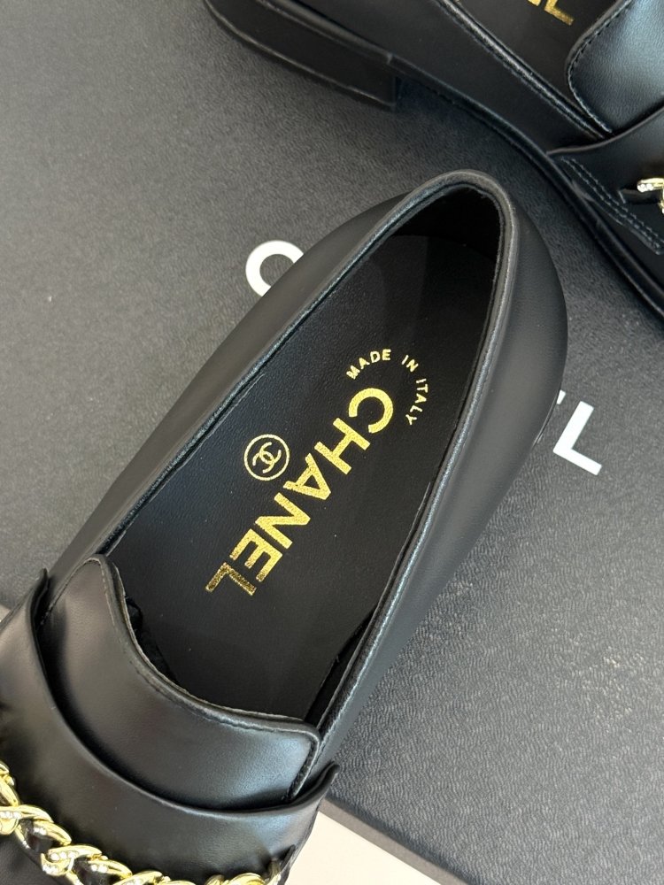 Лоферы женские фото 8