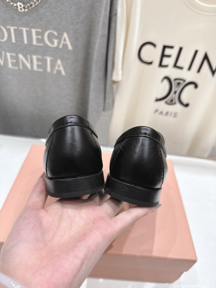 Лоферы женские фото 8