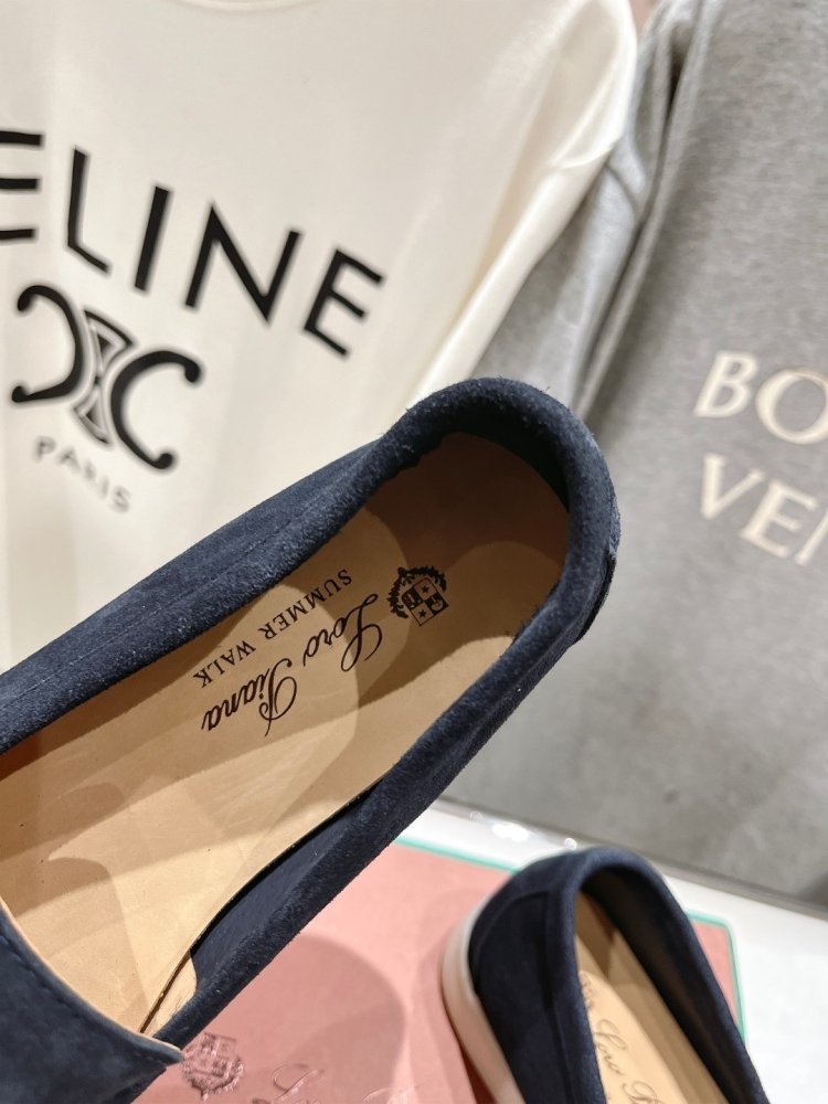 Лоферы жіночі фото 8