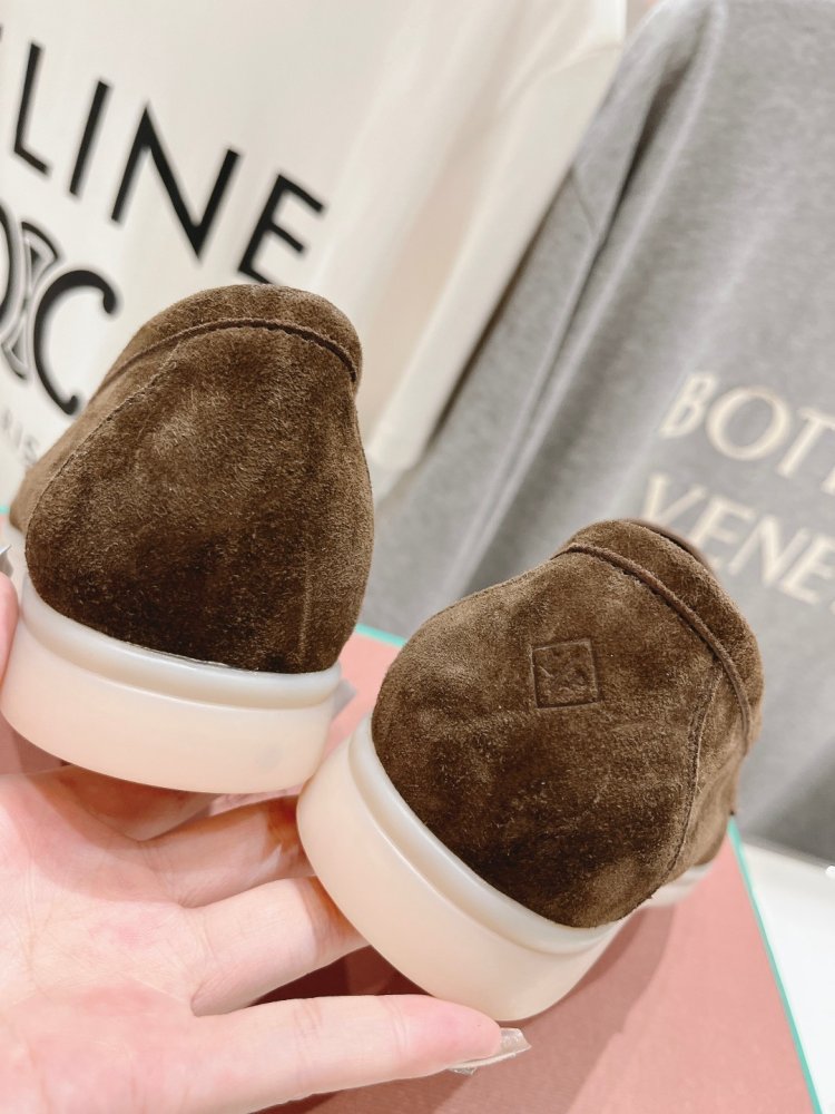 Лоферы женские фото 8