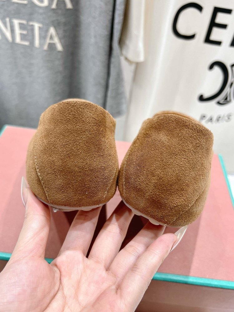 Лоферы жіночі фото 8