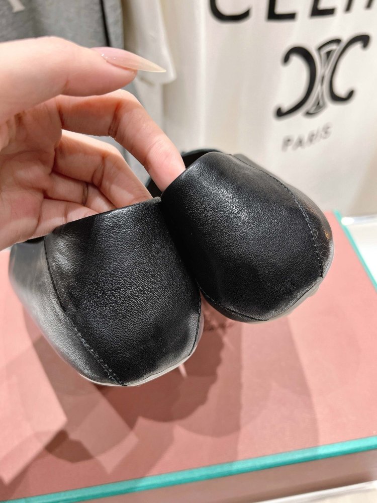 Лоферы жіночі фото 8