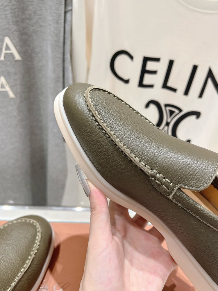 Лоферы женские фото 8