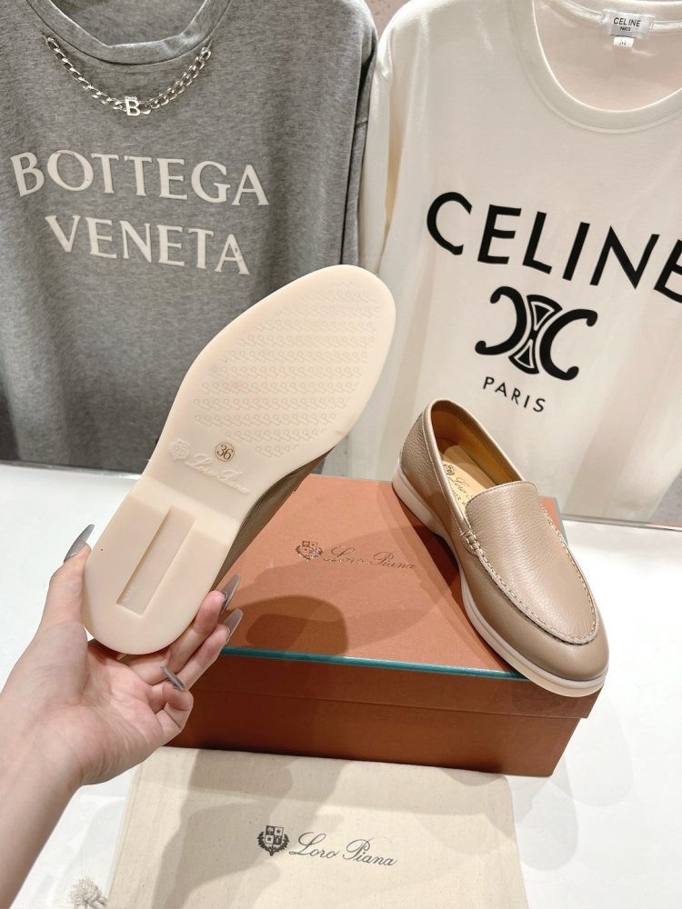 Лоферы женские фото 8