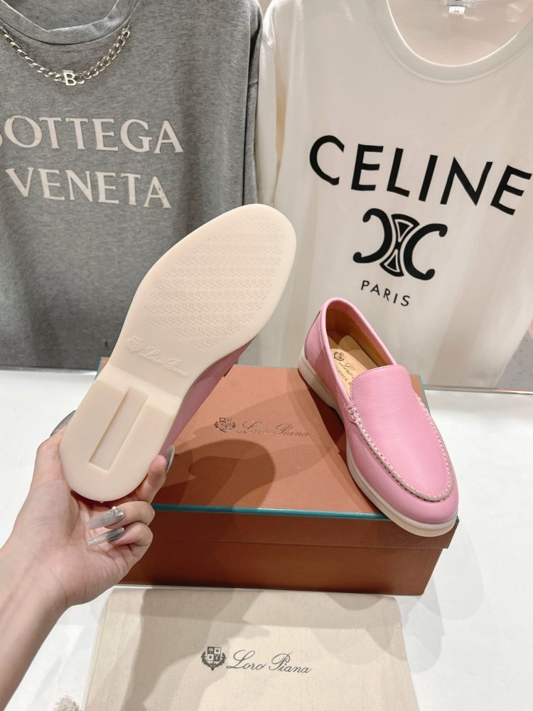 Лоферы женские фото 8