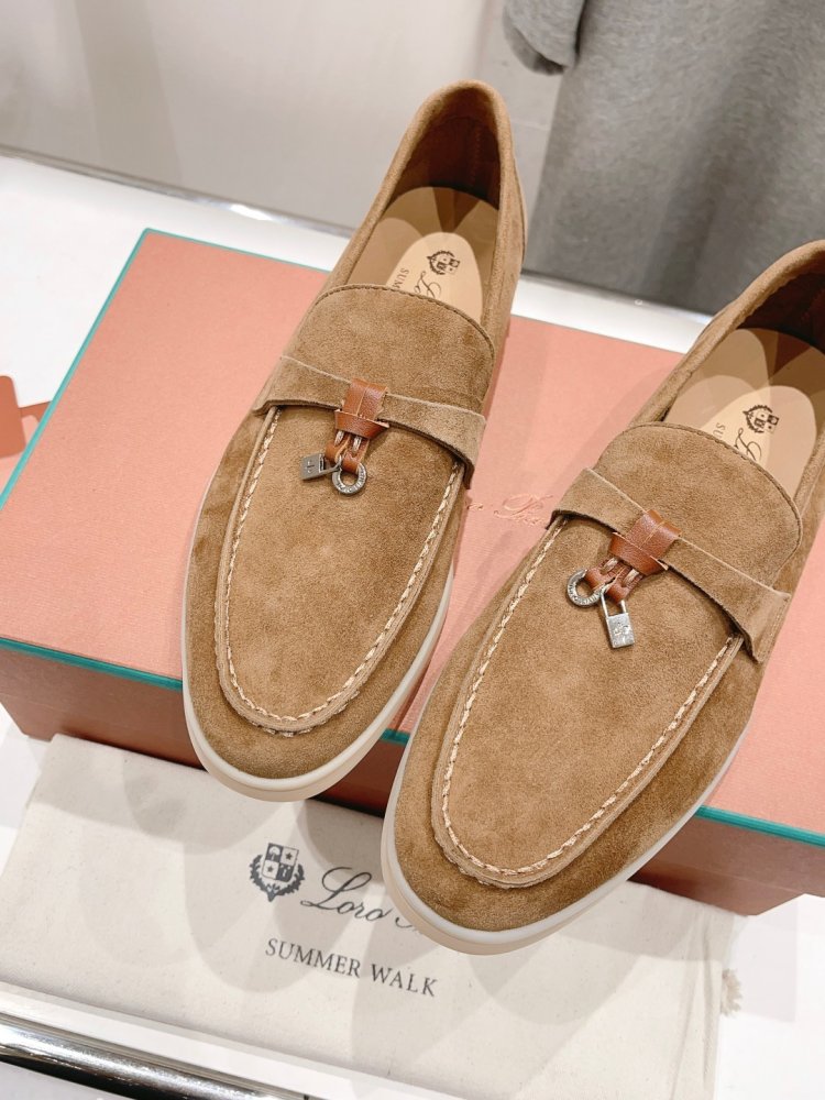 Лоферы женские фото 8