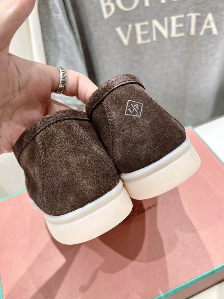 Лоферы женские фото 8