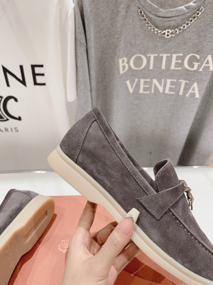 Лоферы женские фото 8