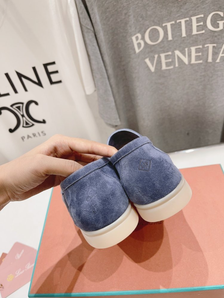 Лоферы женские фото 8