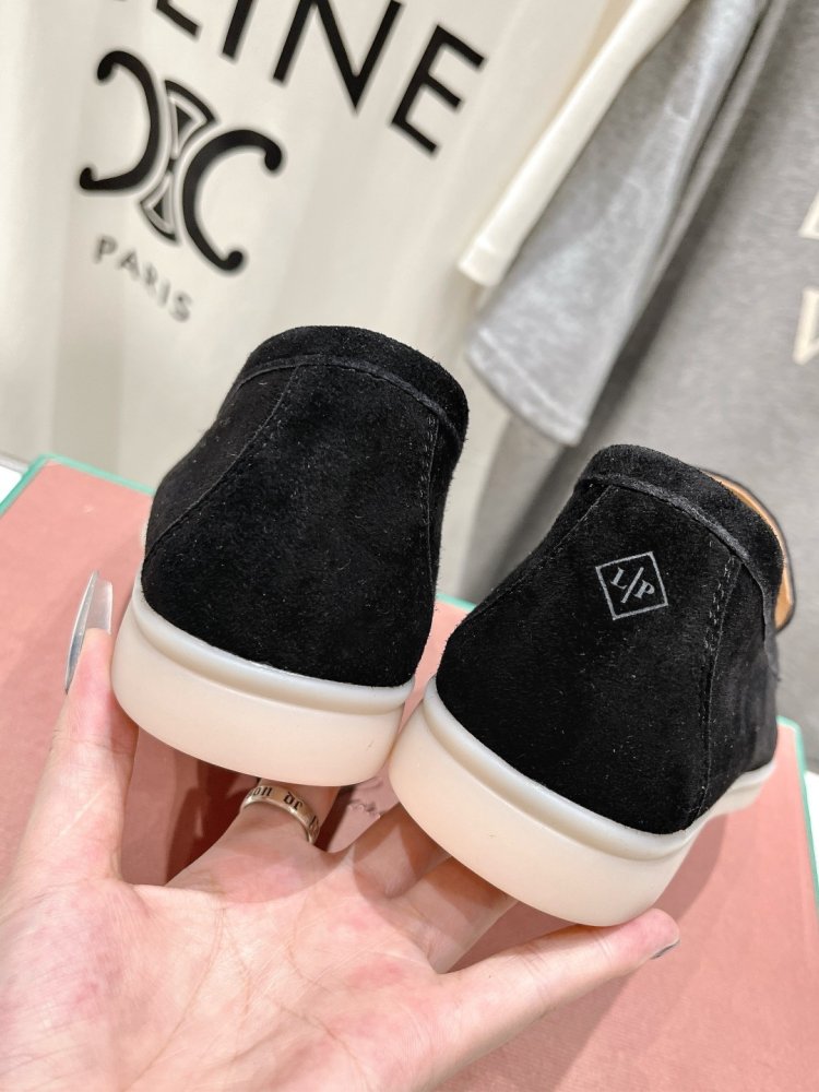 Лоферы женские фото 8