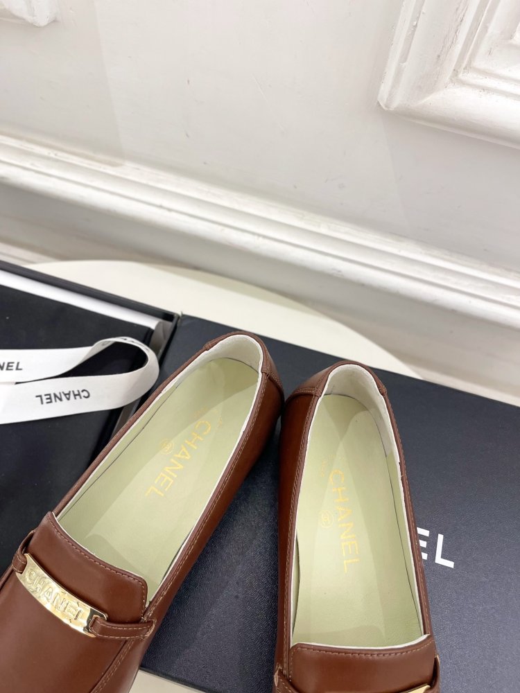 Лоферы женские фото 8