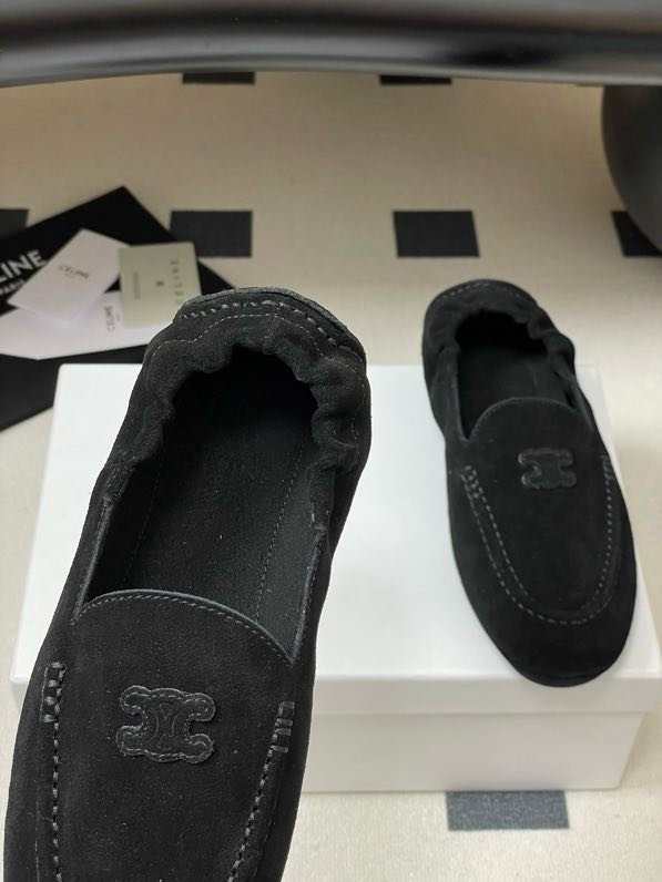 Лоферы жіночі фото 8