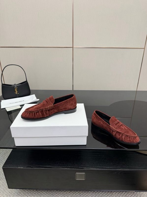 Лоферы женские фото 8