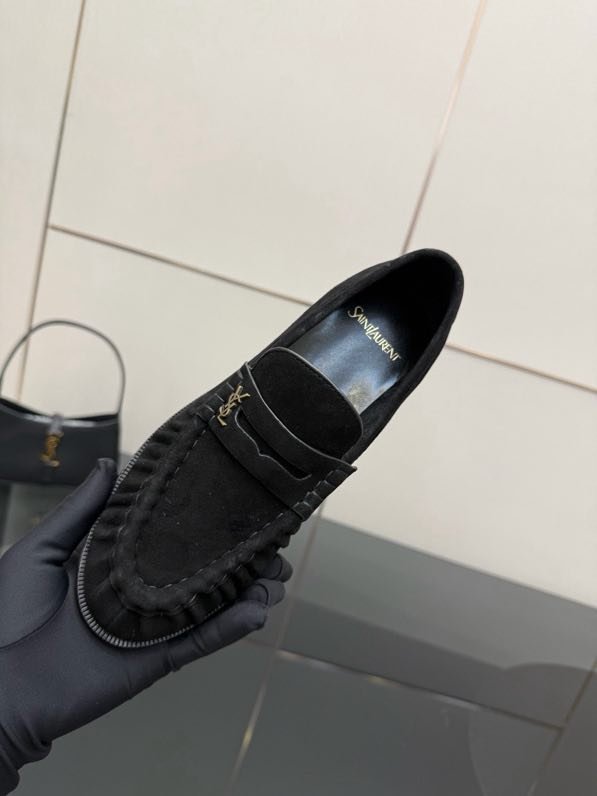 Лоферы жіночі фото 8