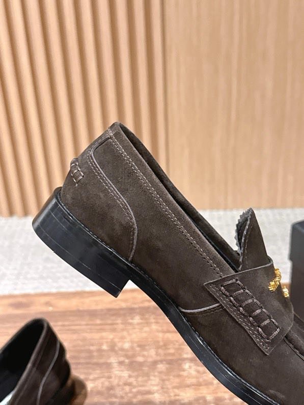 Лоферы женские фото 8