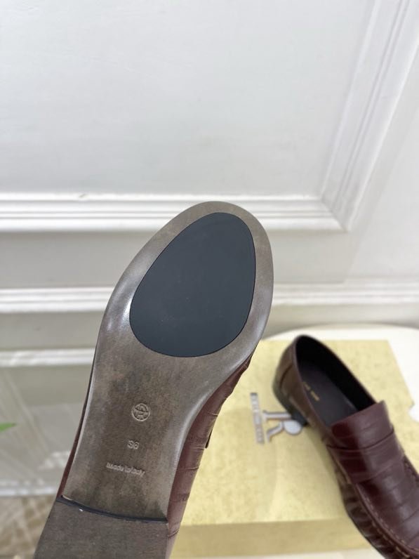 Лоферы женские фото 8