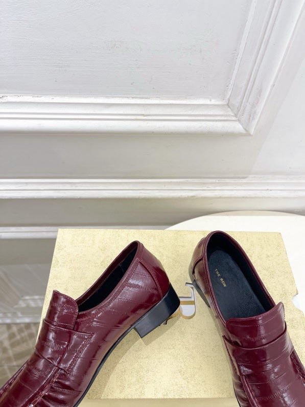 Лоферы женские фото 8